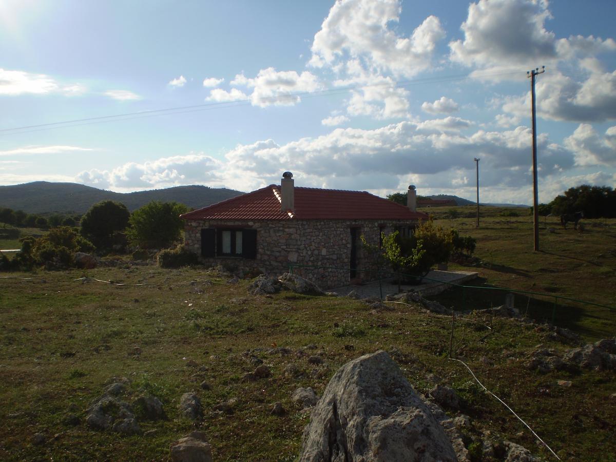 Hotel Arachovitika Kalivia Karyes Exterior foto